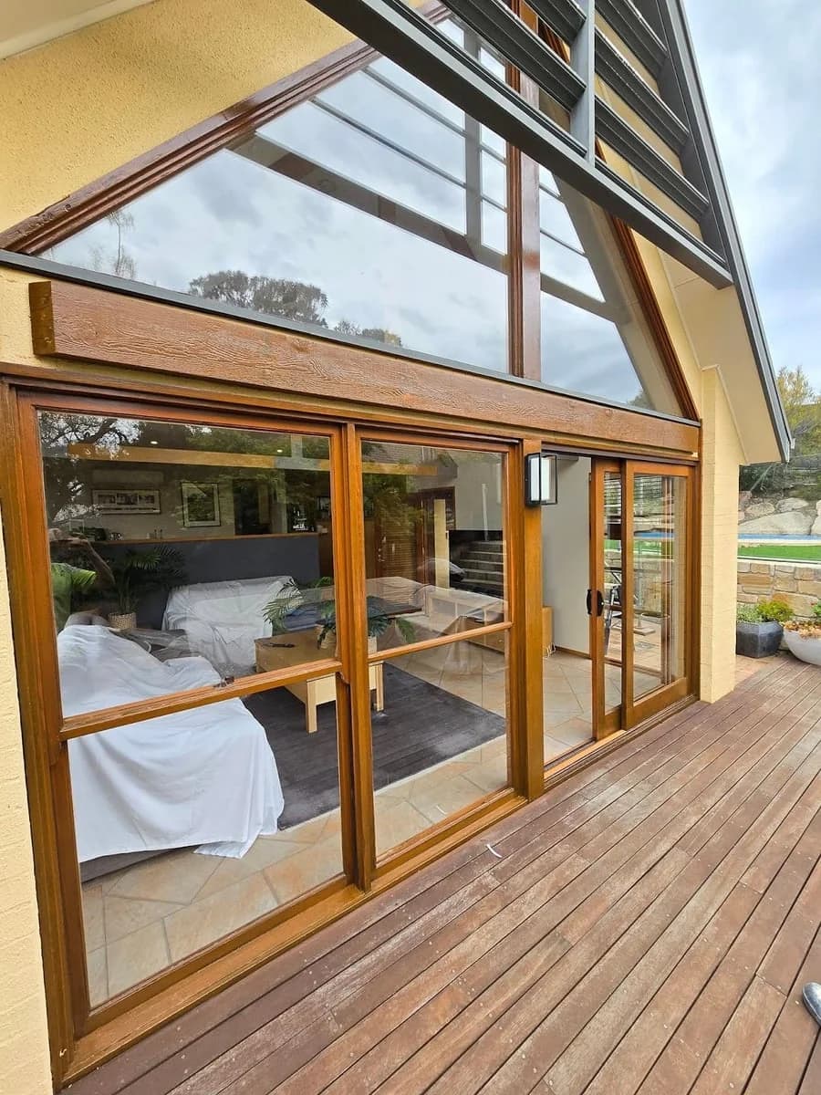 Jovan and Sons Painters - Project 3