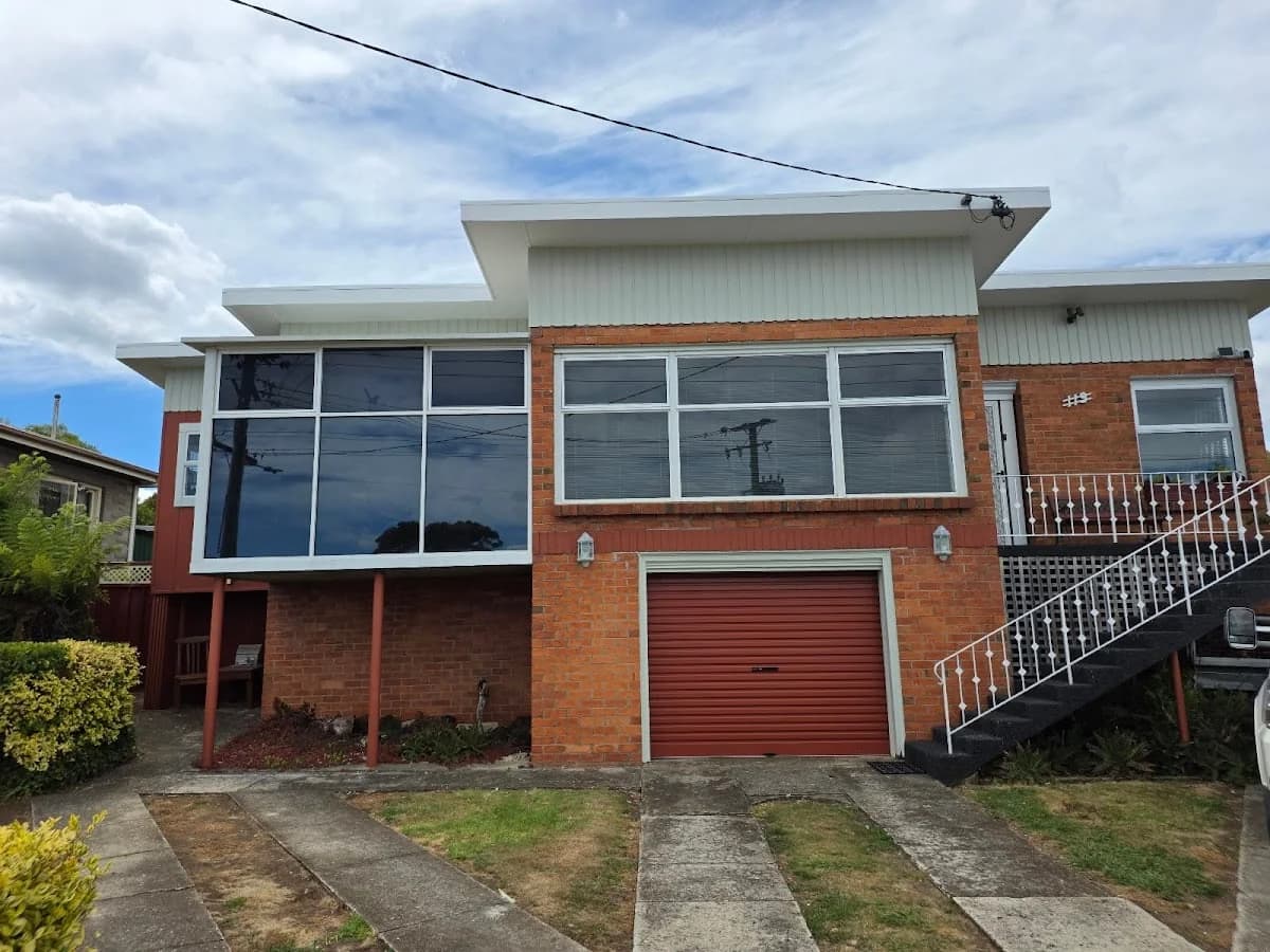 0e8330c0-21f3-4382-91e1-6cea8193f8c7 photo 1