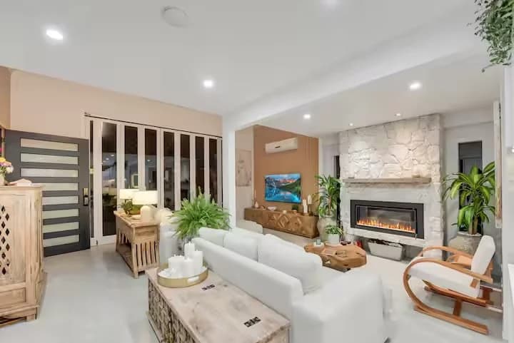 Max Painting Solutions - Project 4