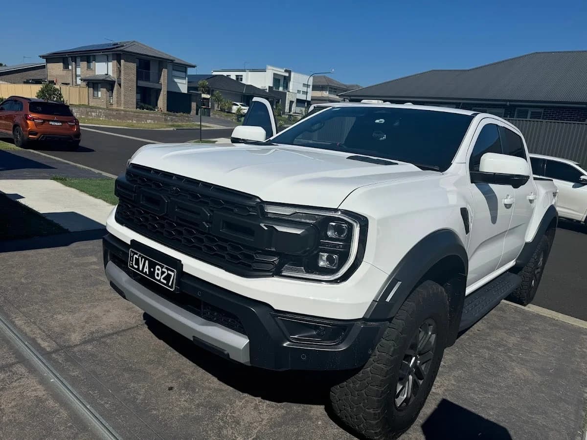 GOLD AUTO BOUTIQUE SHOP - Project 4