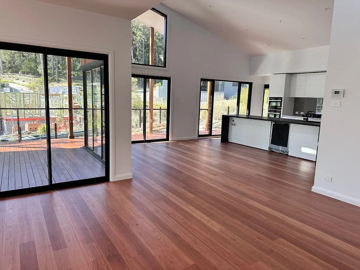 2d856474-cb92-41e0-86d9-0d485e30c922 photo 1