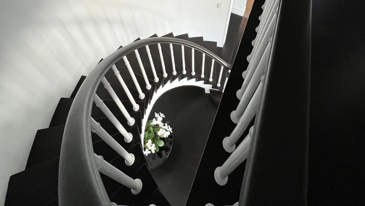 38e95f7a-76bb-4b6a-8146-cde56e02ec03 photo 1