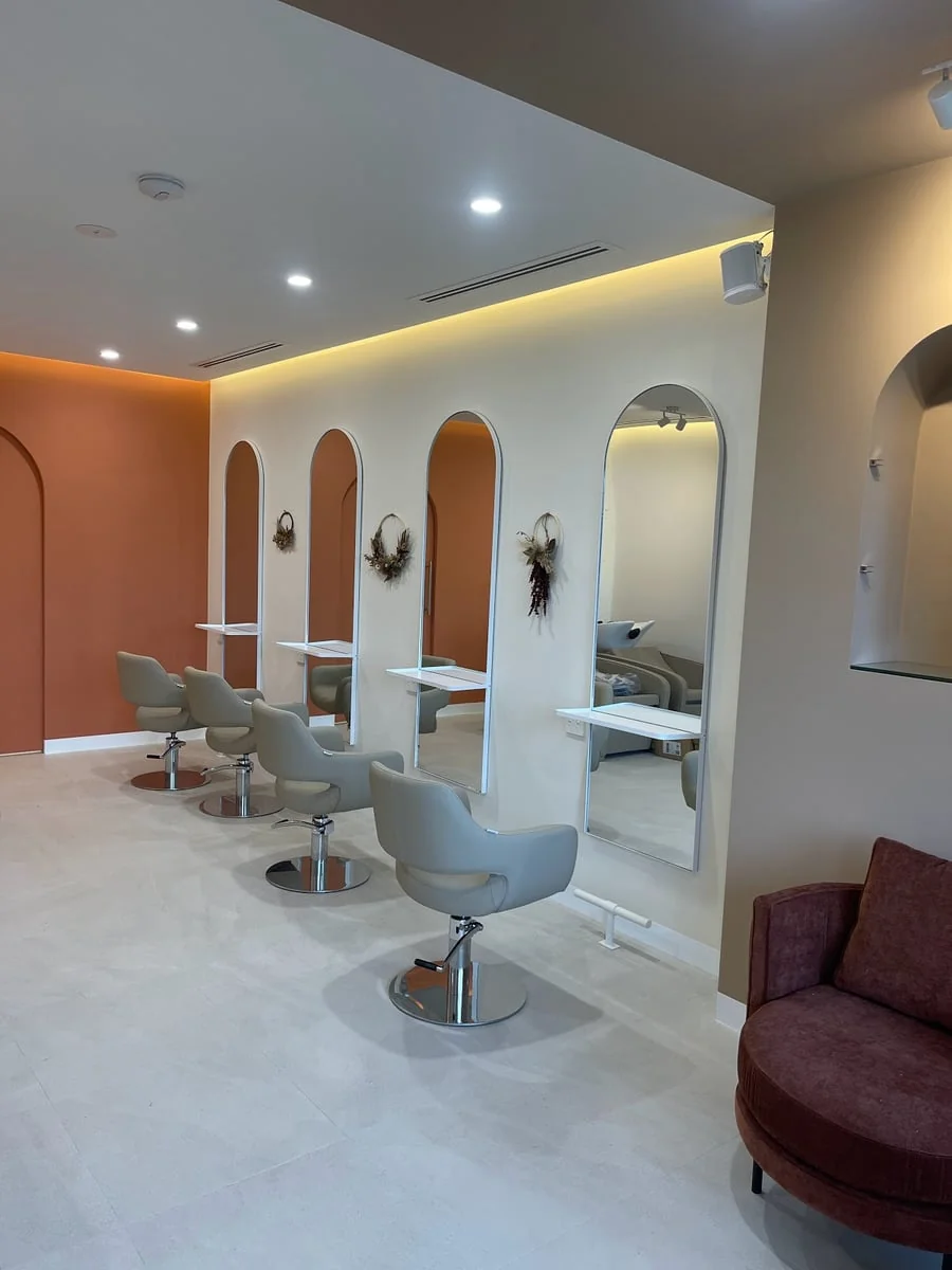 49c54d31-b46e-4c8b-9eae-a78675a8c60f photo 1