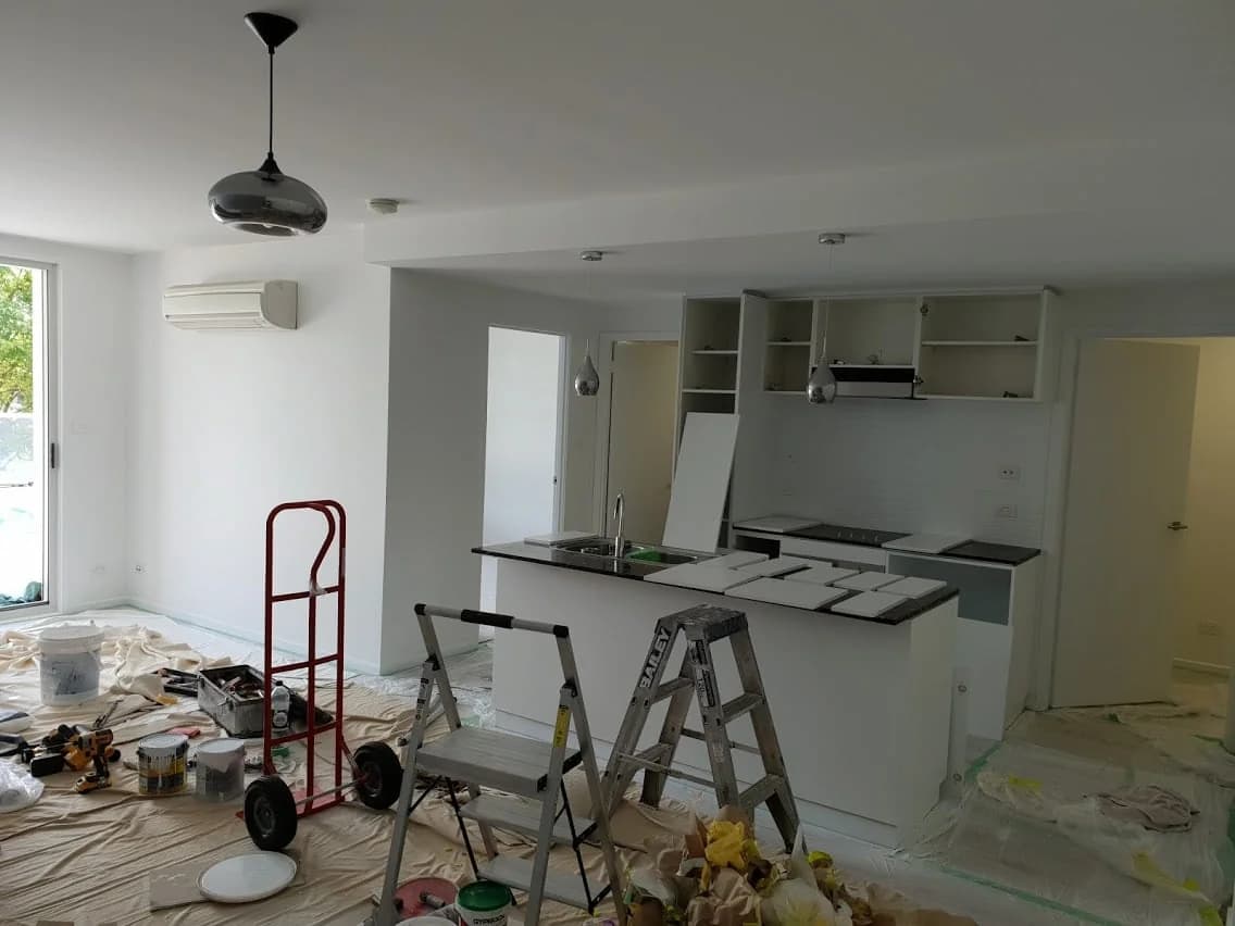 V8 Painting & Maintenance - Project 4