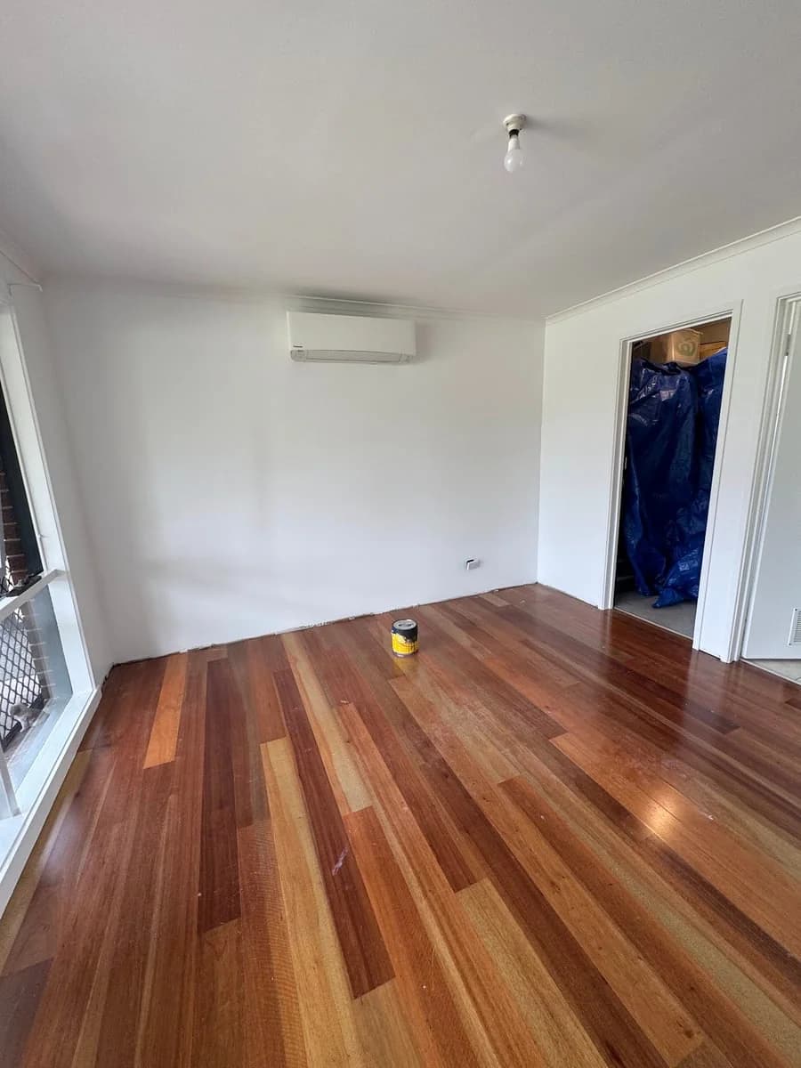 ​​Proficient plasterer and painter - Project 5