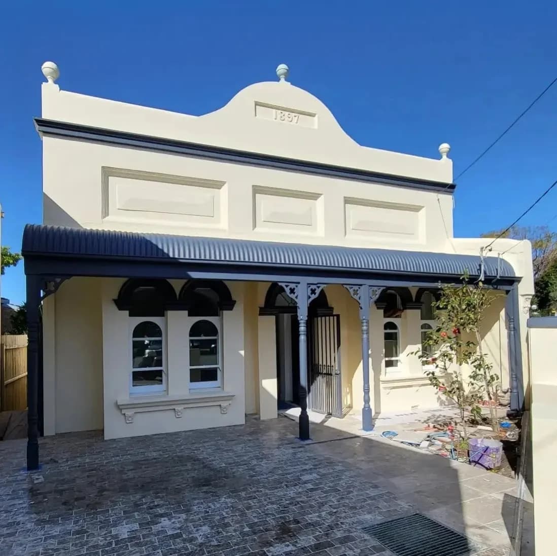 Beyond Colour Painting and Decorating - Project 2