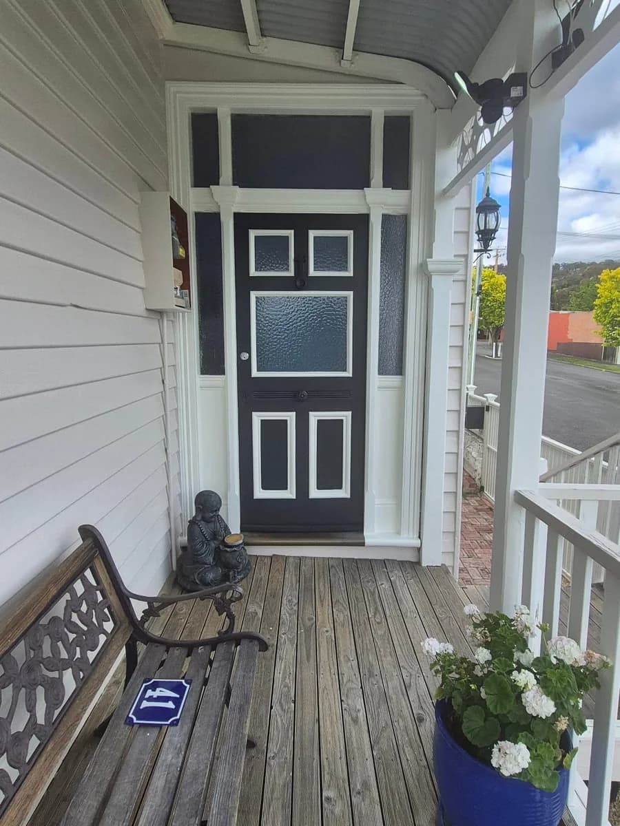 feature walls painting and decorating - Project 3