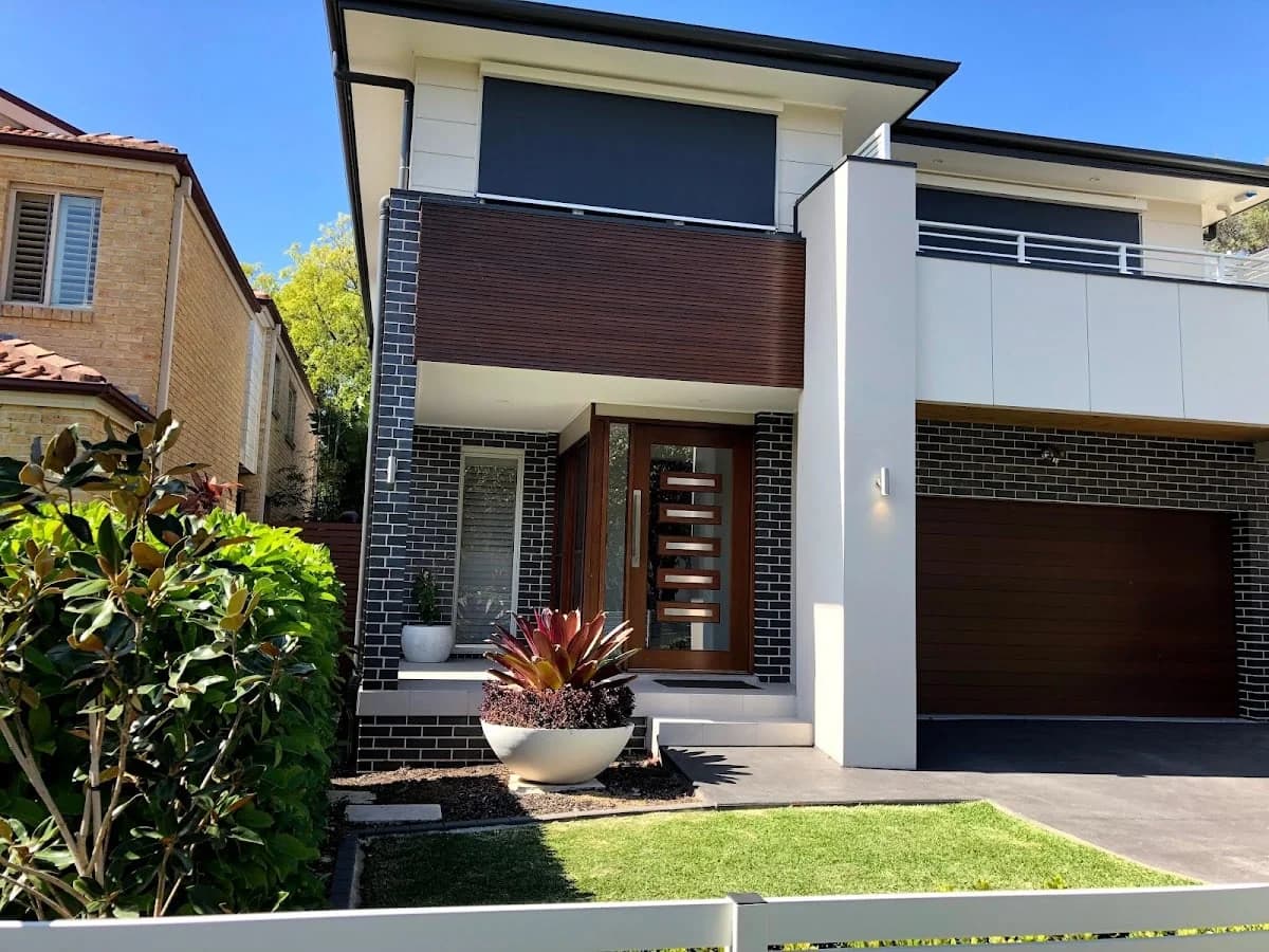 b5a366c5-5c54-48e7-aa89-15589989672e photo 1