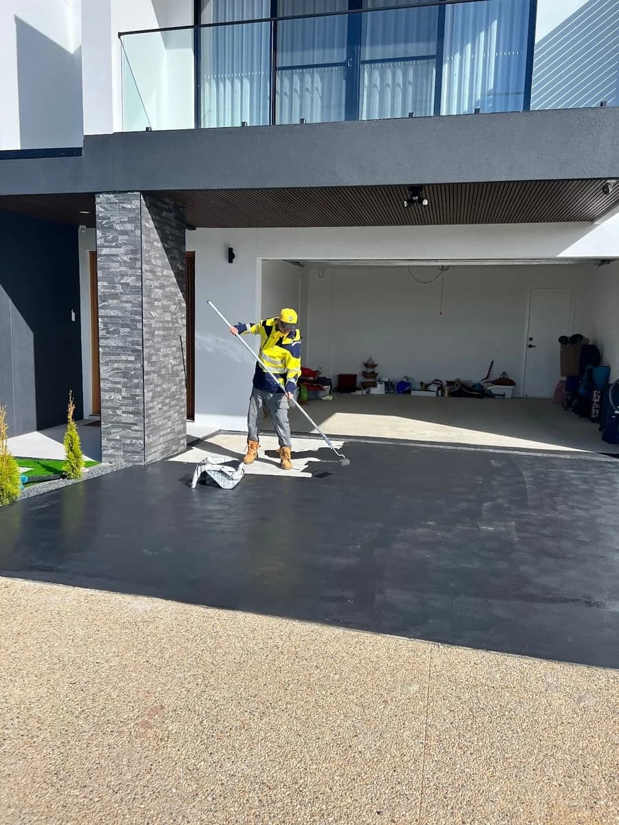 bb9cce1d-fb57-48fe-aa82-2dfef720eb17 photo 1