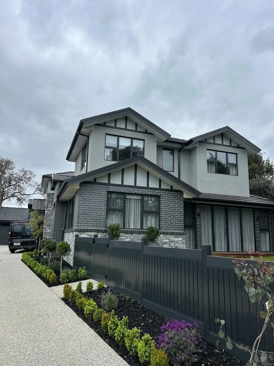 c90c199e-7c41-4488-aad4-a35850bb7d63 photo 1