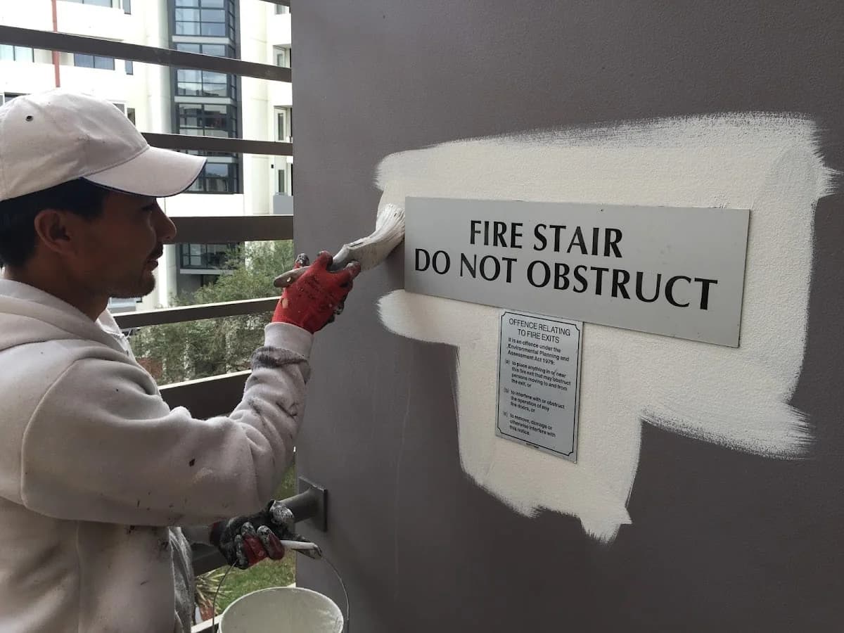 eeda137e-f49d-4f20-b305-88df1619e7cf photo 1