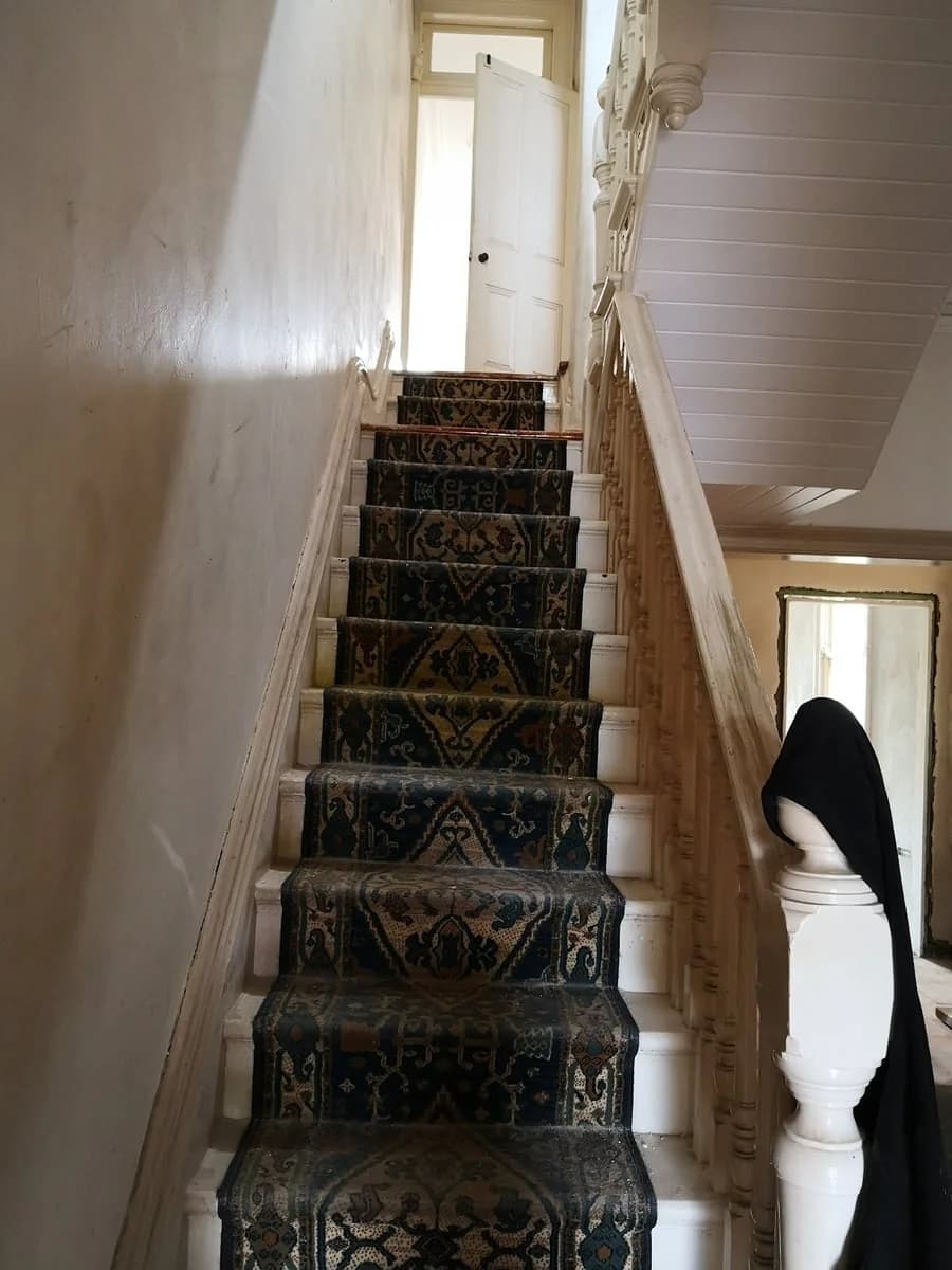 f7ab90ff-c72c-4c4f-827e-d75e48563e33 photo 1