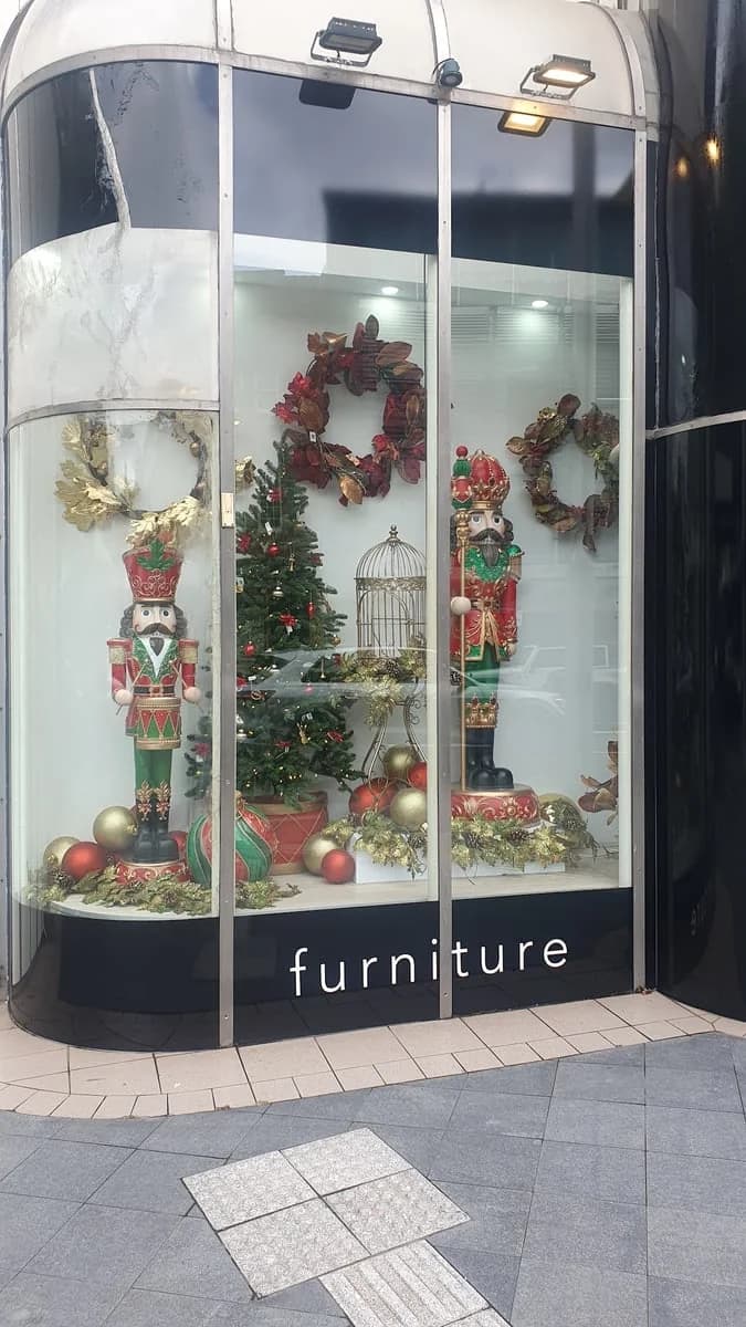 fa1b7065-2996-40be-93e9-a1055a71cd20 photo 1