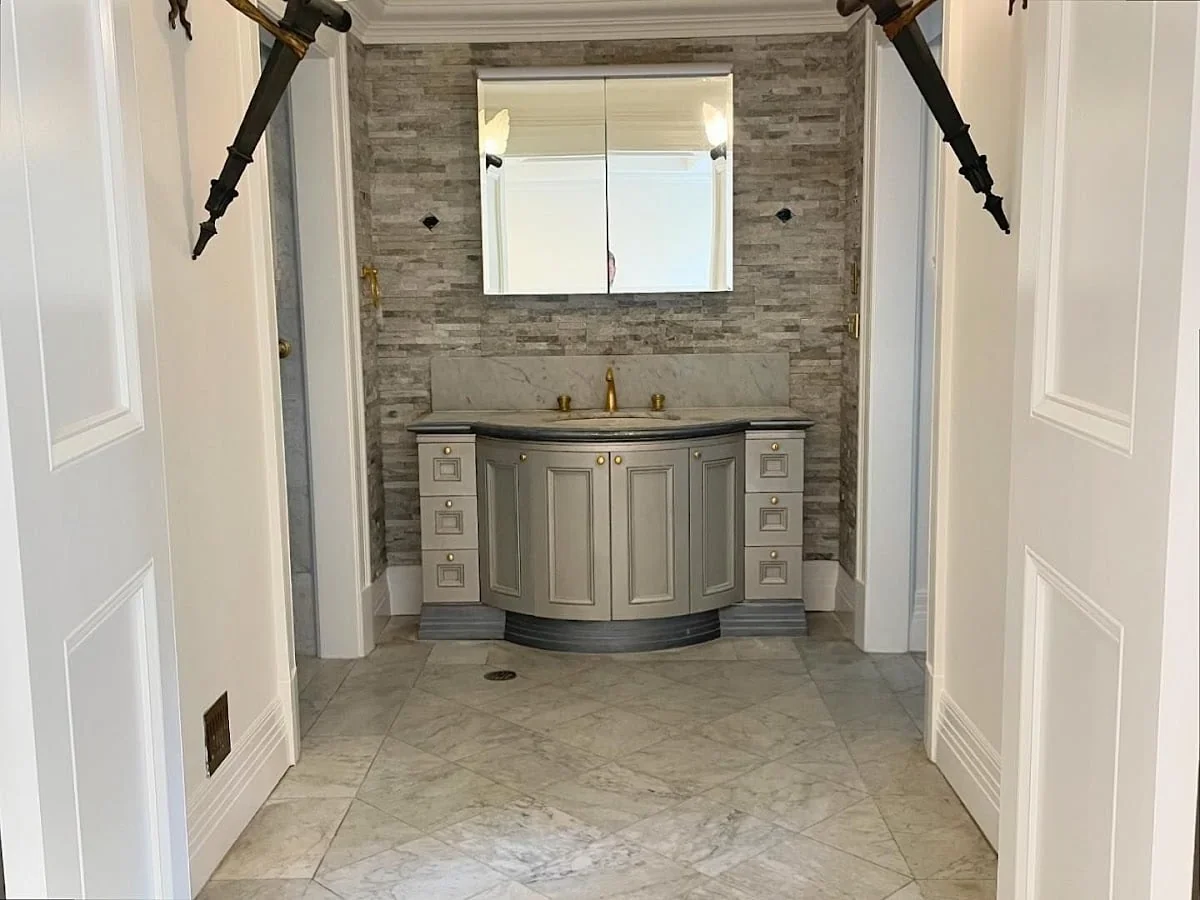 17f33ff8-c1fa-47c9-8c6e-922be16ec522 photo 1