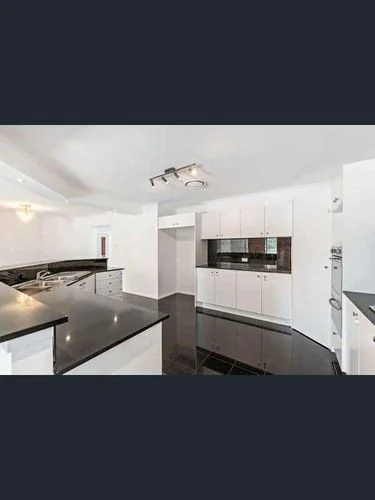 447cb57c-7bfa-4034-854b-06a16f13c4ef photo 1