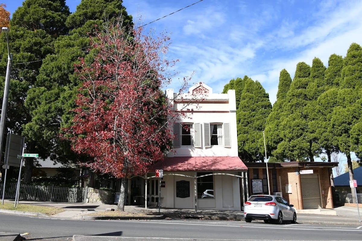 Adrian Gilbert Art - Main project