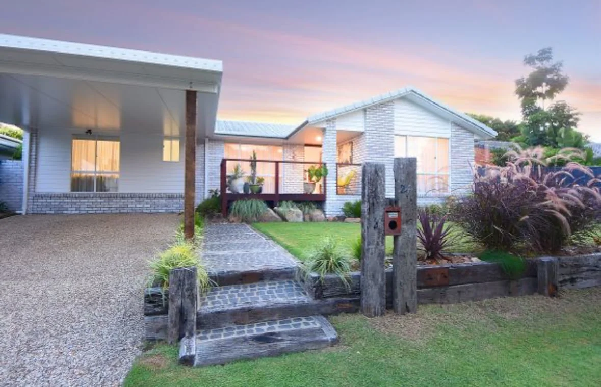 8e0a3b88-3720-40dd-b564-17a50a4fc147 photo 1