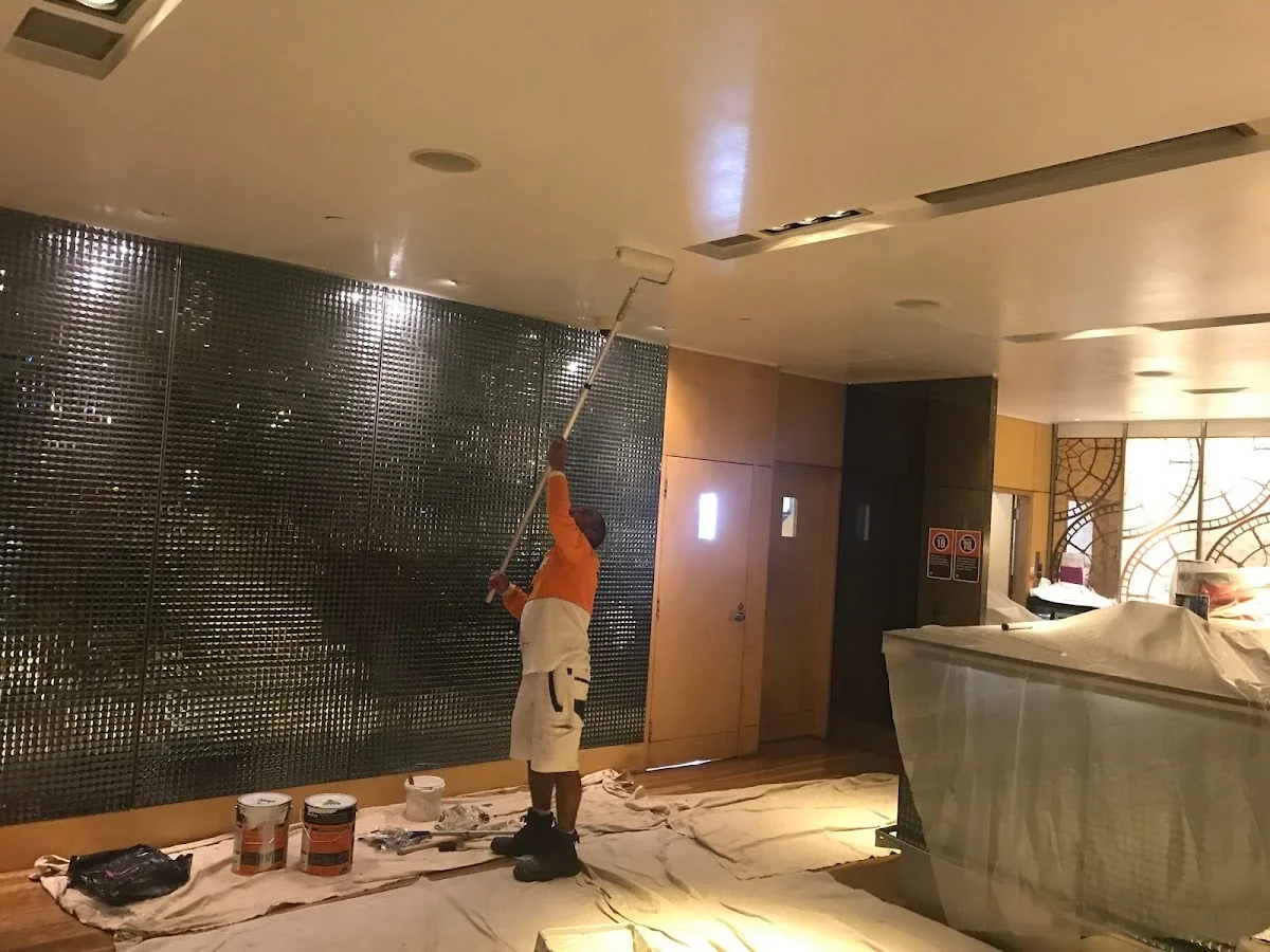 999760f4-861b-4e55-83f8-f0971943ed3e photo 1