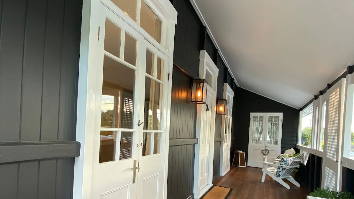 9fa9b70f-3106-42e8-a724-77462cb30687 photo 1