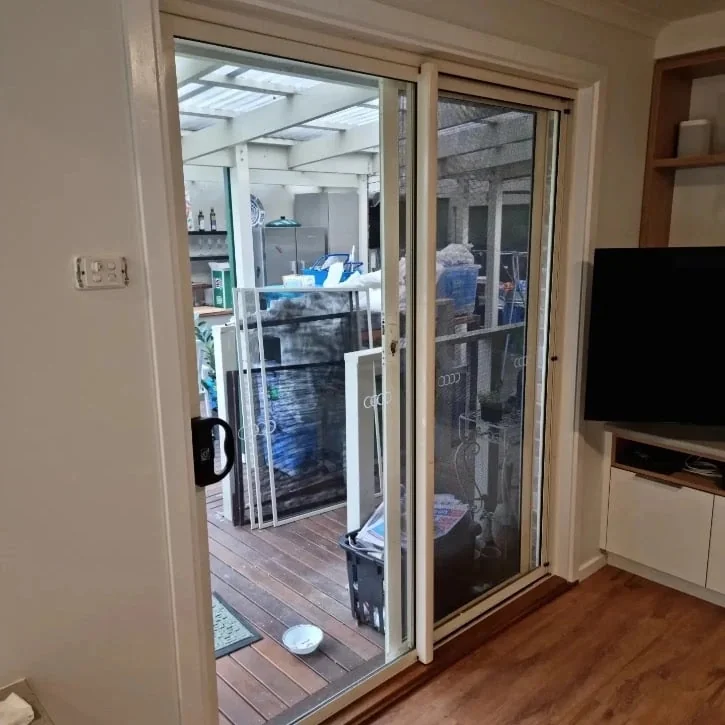 a87ad6ff-d9ff-4a13-abb3-84f59ceec8fe photo 1