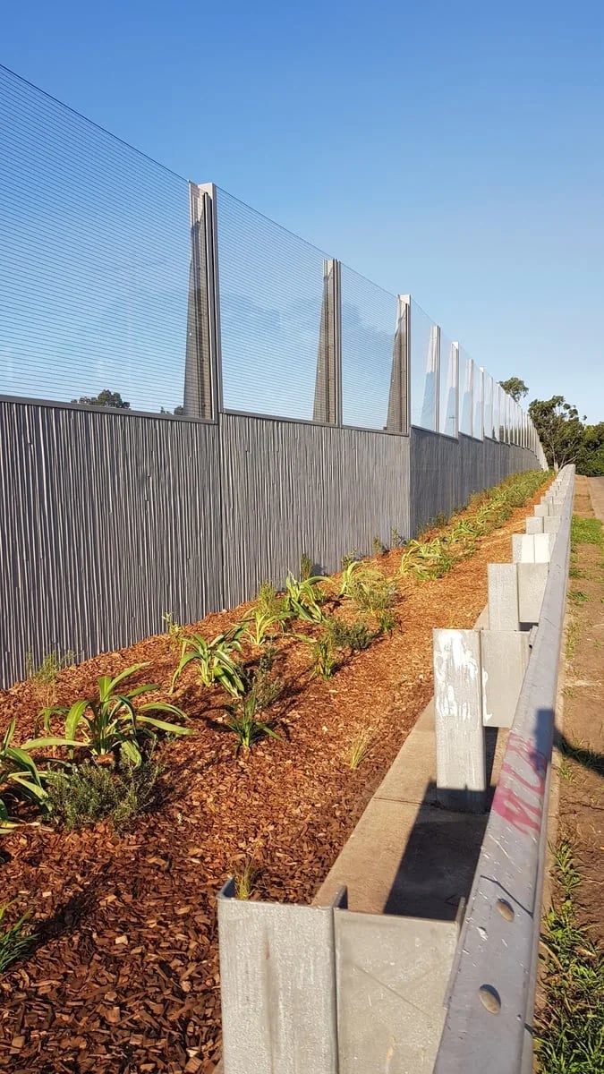 b55b656d-636a-4dab-a97f-5b773970421e photo 1