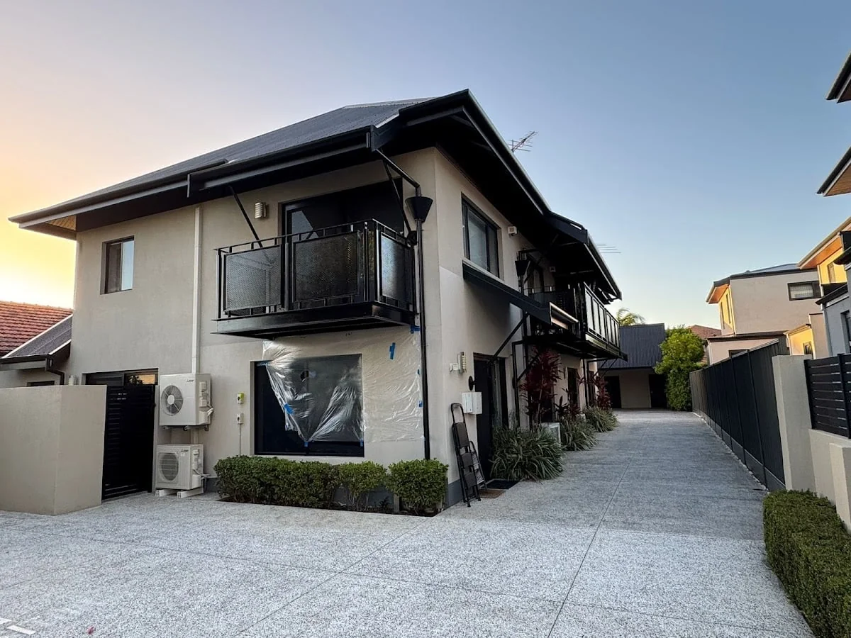 d4eb900a-43eb-4e2b-a3d5-b5b9341ef3db photo 1