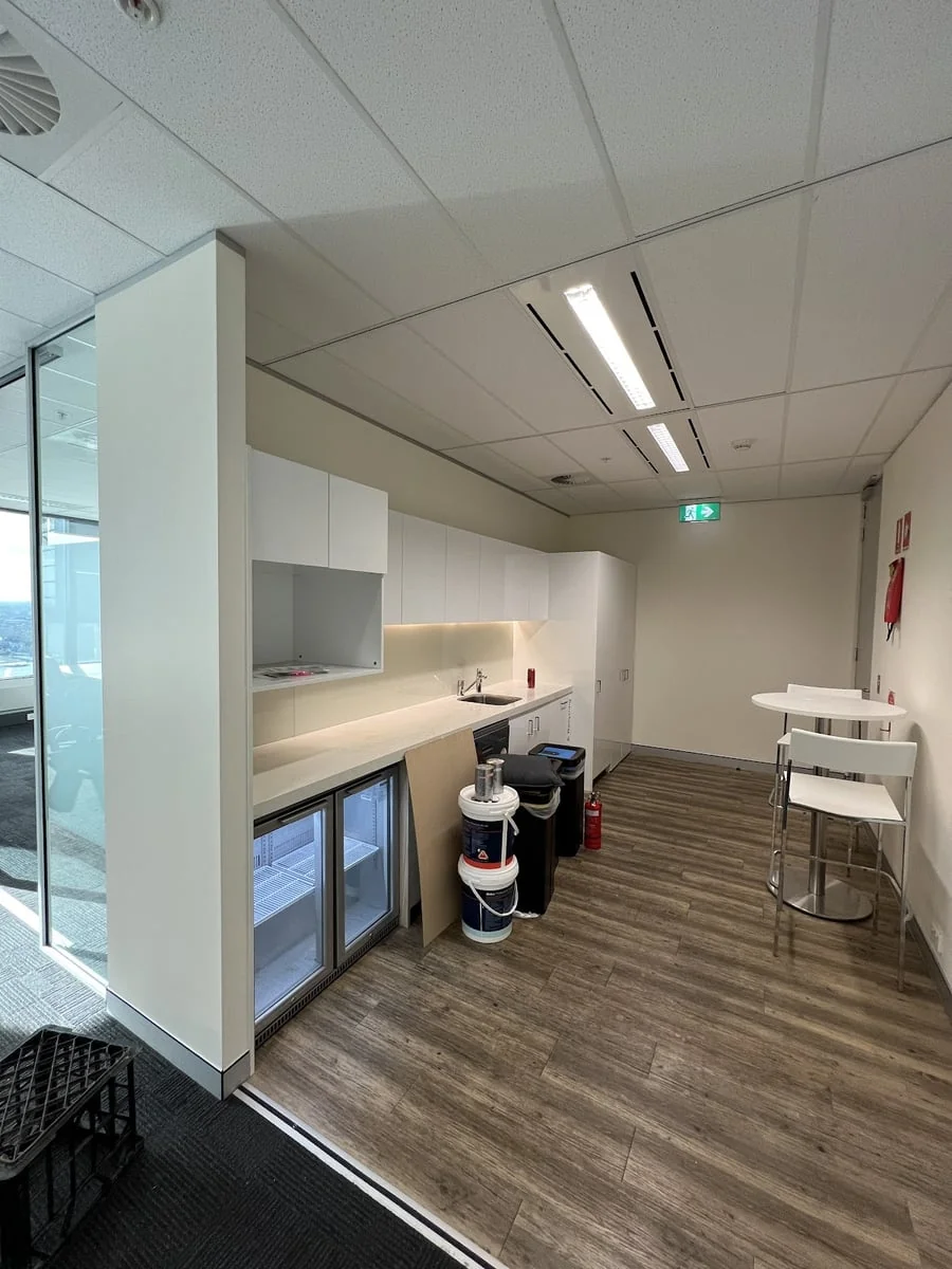 Sky Painting And Decorating - Main project