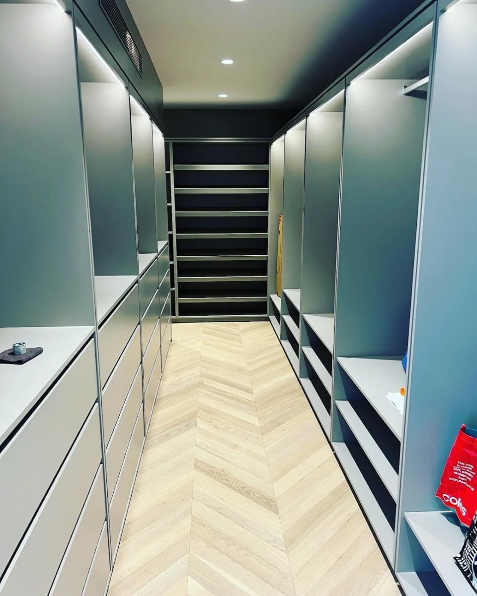 Masters French Polishing & Painted Finishes - Main project