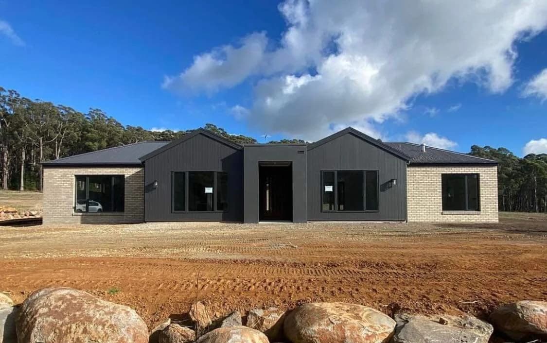 Deluxe Painting Ballarat - Project 2