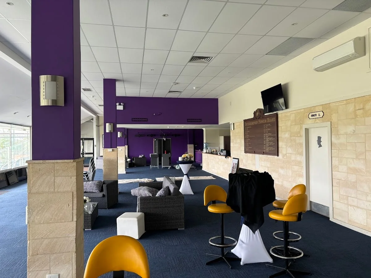 Halls Walls Painting - Main project