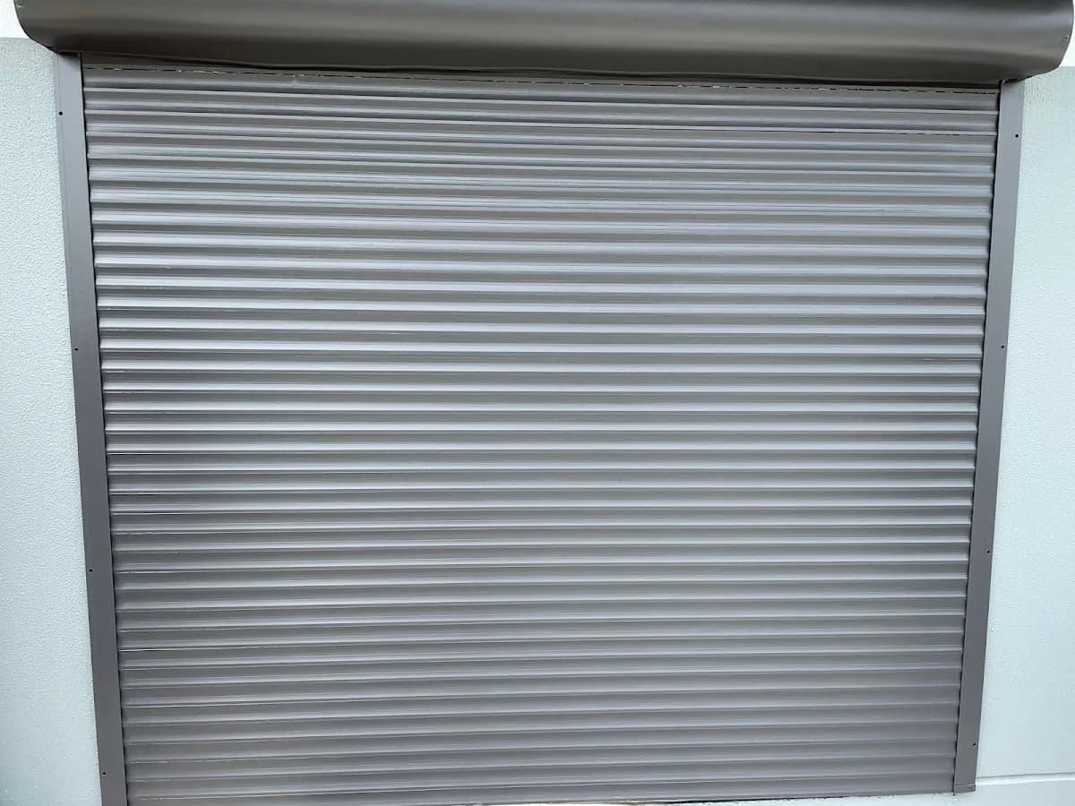 MJ Painting and Maintenance Services T.A MLADENOVSKI,JOVAN - Project 4