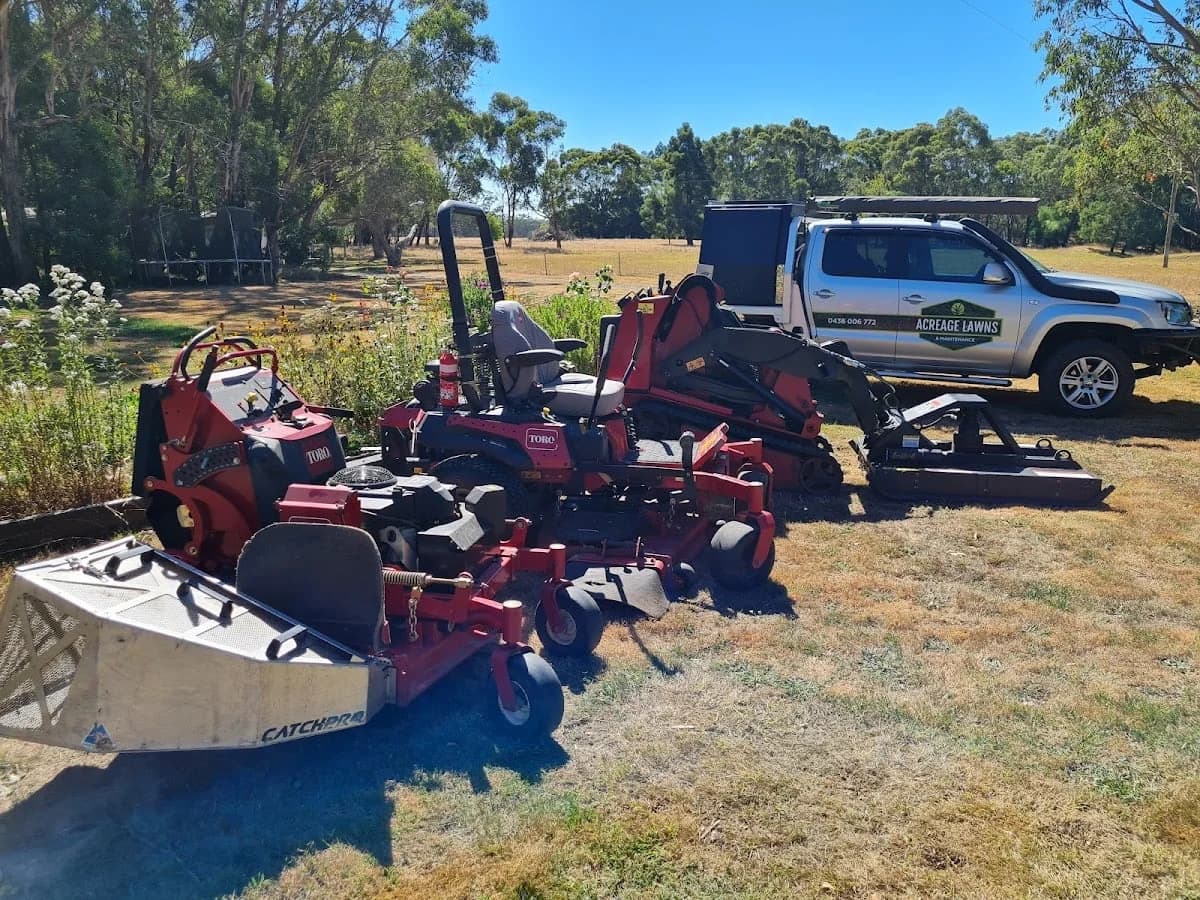 Acreage Lawns and Maintenance - Project 4