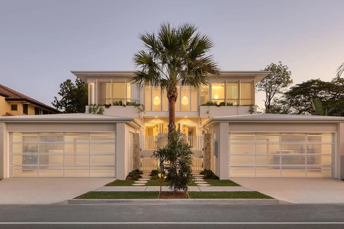 Burleigh Heads Painting - Project 3