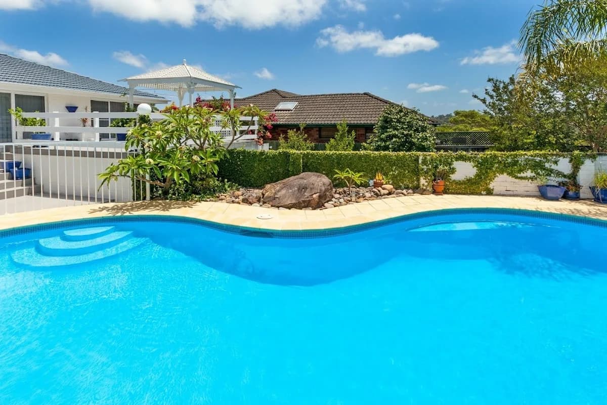 Pool Painters - Project 2