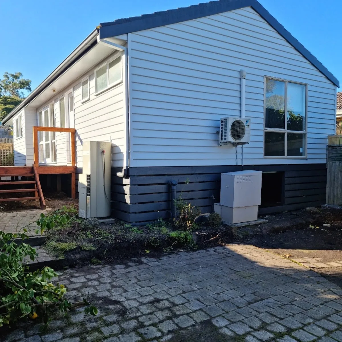 Utmost Painting & Maintenance - Main project