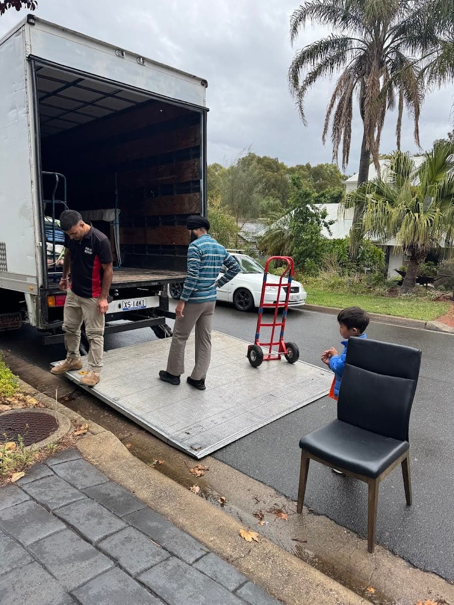 Adelaide Movers And Packers