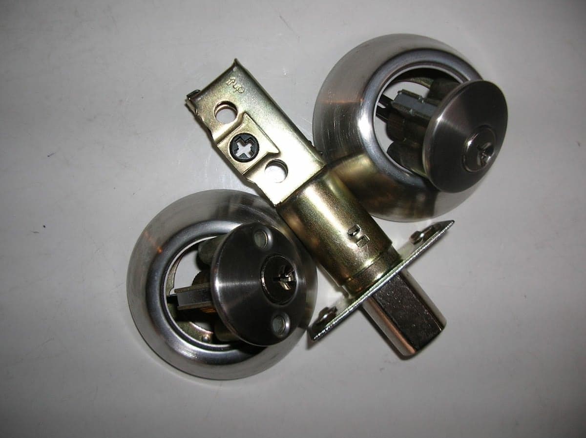 AWARD LOCKSMITHS ALTONA