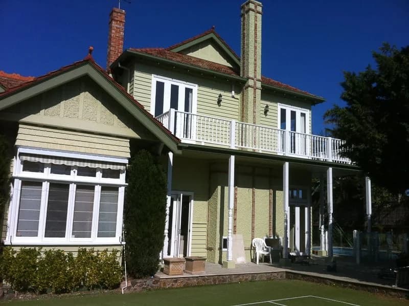 A to Z Painting & Decorating - Project 1