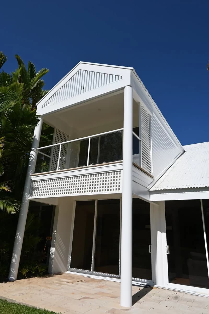 T Frame Painting and Decorating - Project 4