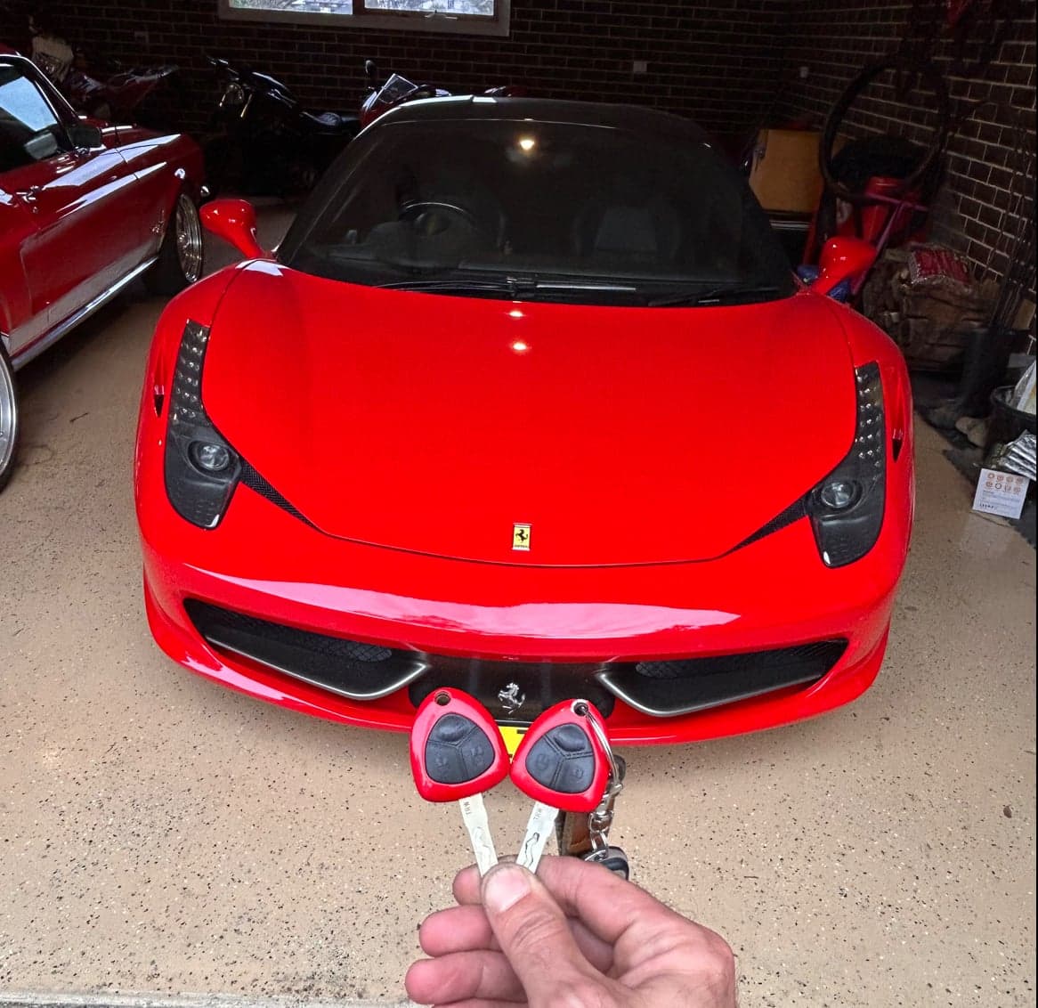 Car locksmith - Keys On Wheels