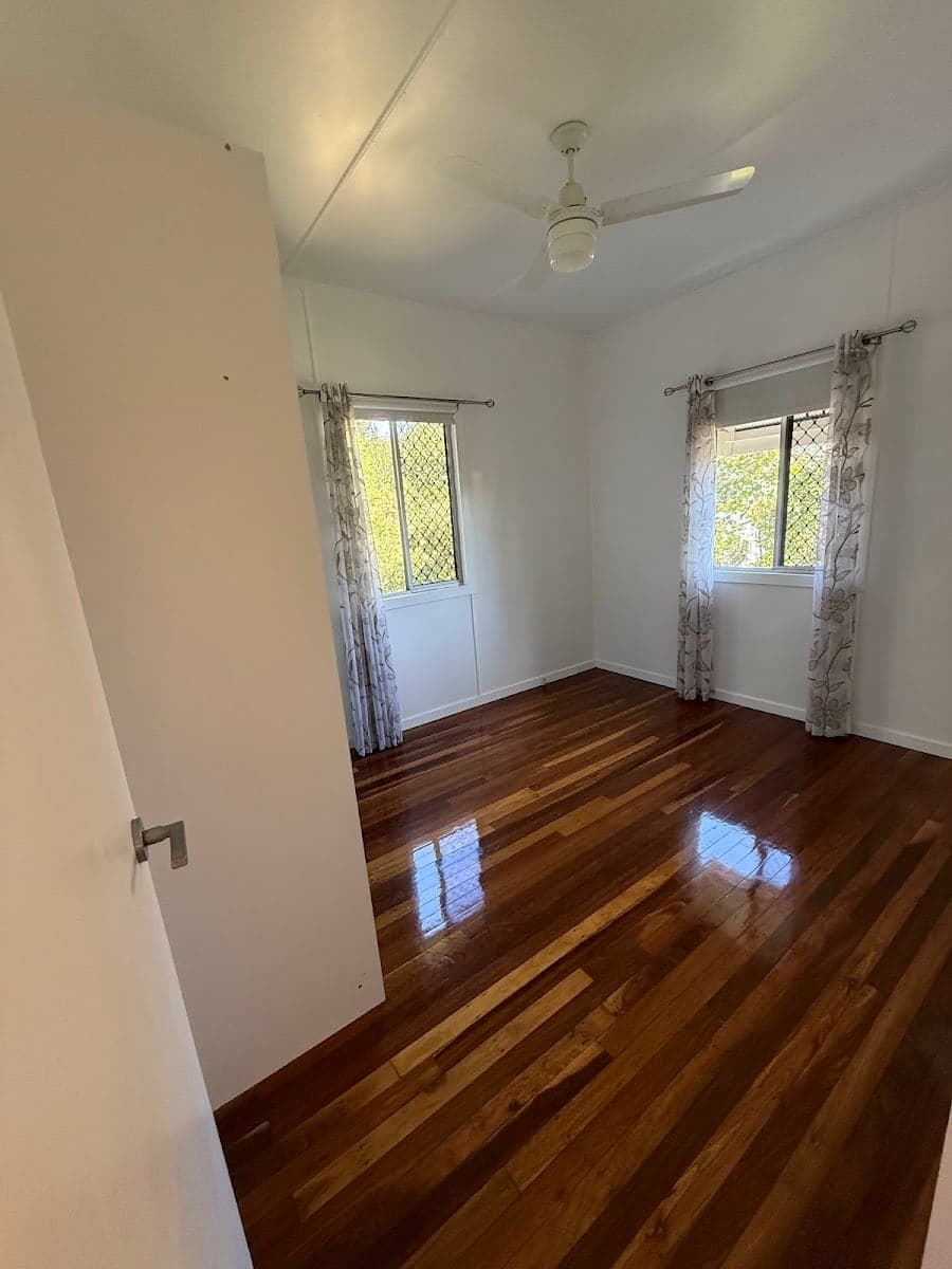 ClickClean & Pest control - Project 4