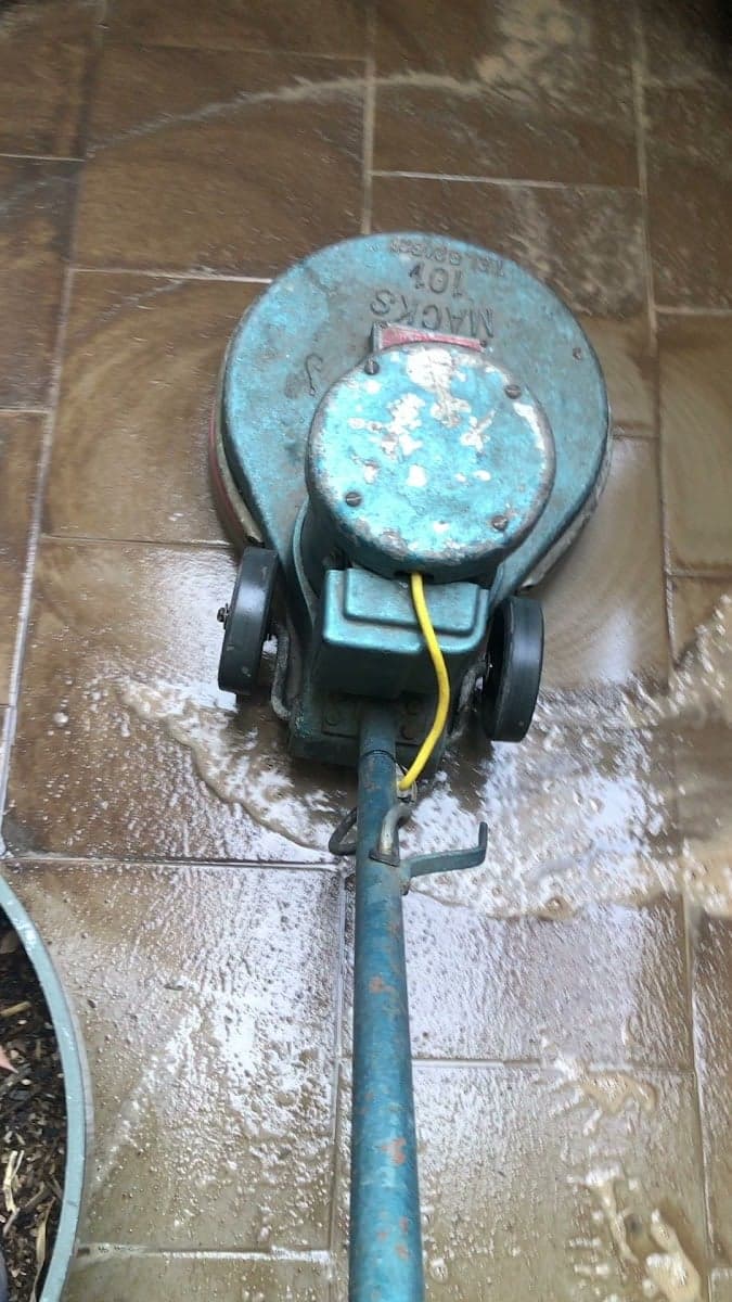 Correct Impression Cleaners