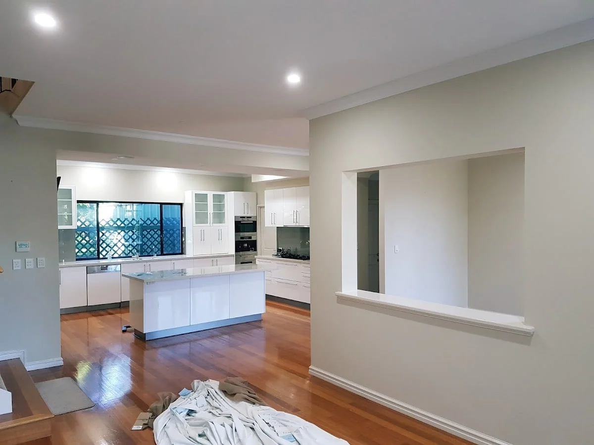 Roberto's Painting & Decorating - Project 3