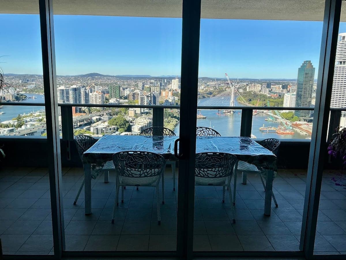 Giraffe Window Cleaning Brisbane - Project 4