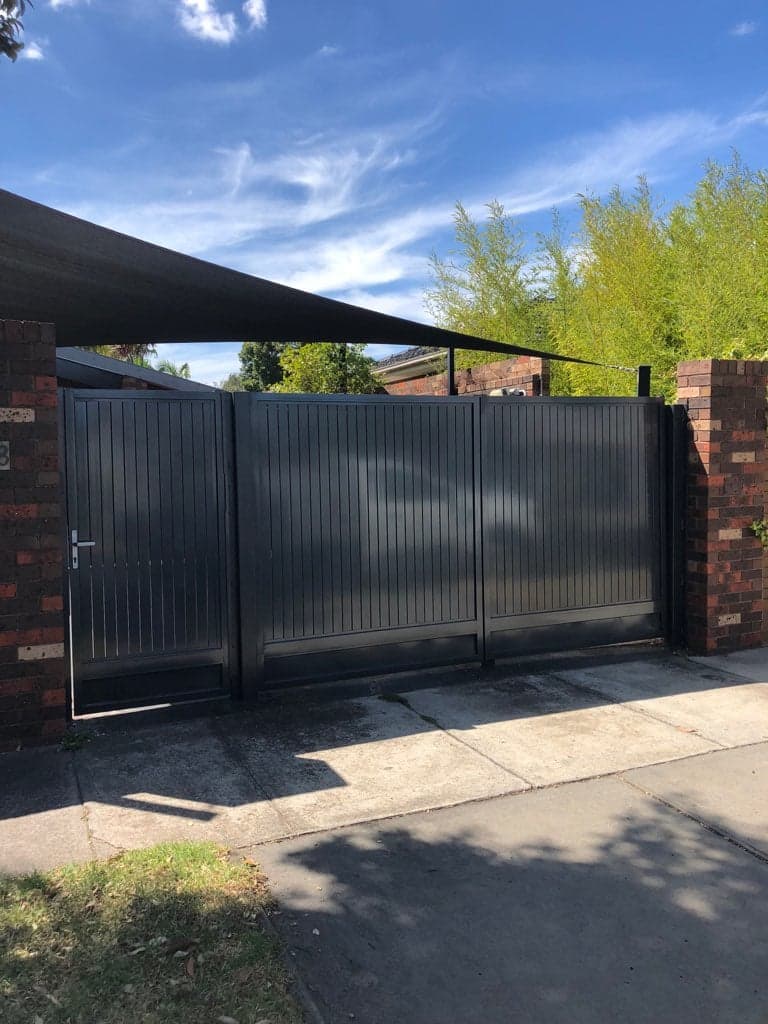 L.A. Bayside Garage Doors & Gates