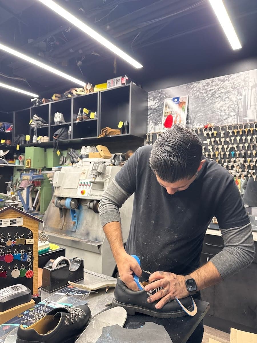Michael's Shoe Repairs