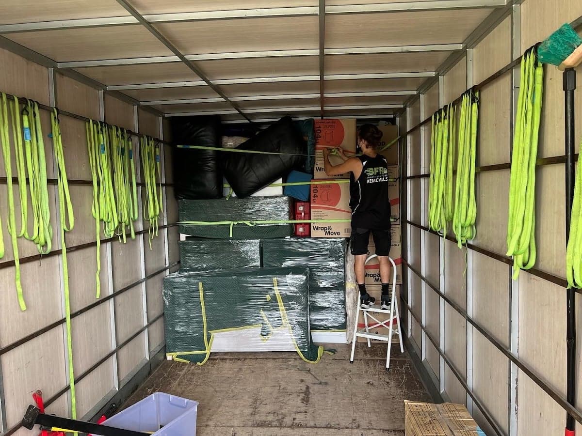 Smart Furniture Removals - Project 3