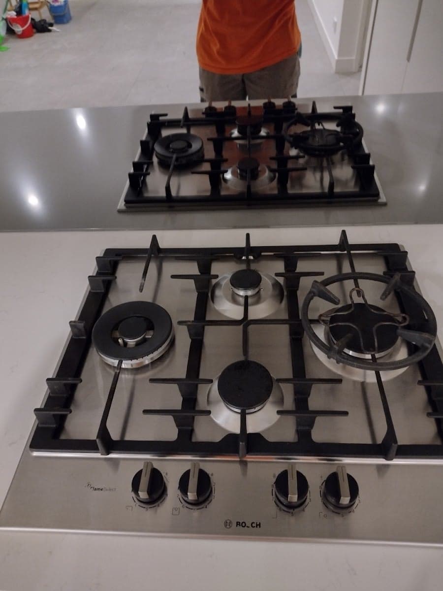 Sorciers Broom cleaning services - Project 4