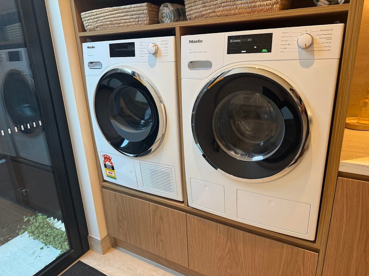 SOS Appliance Melbourne- Miele Service Partner