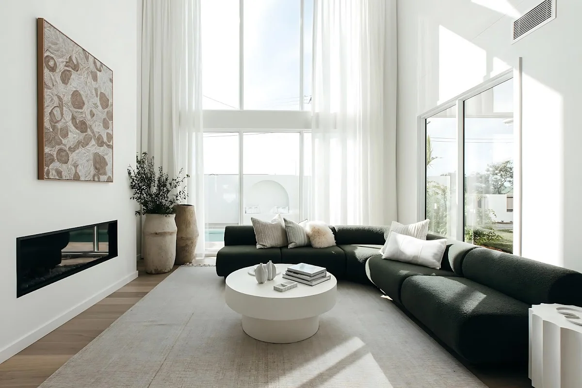 Colonial Painting & Decorating Service - Main project